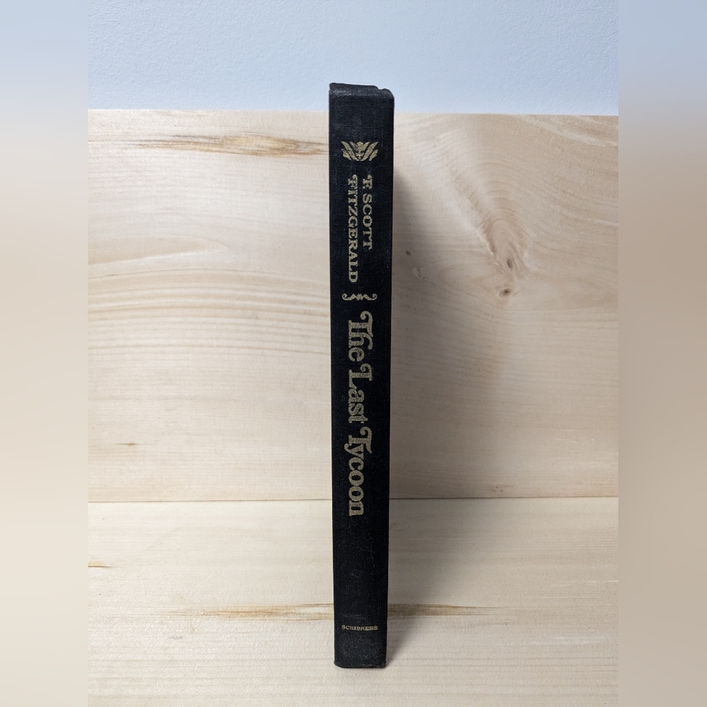 Vintage book 'the last tycoon 'by F.Scott Fitzgerald